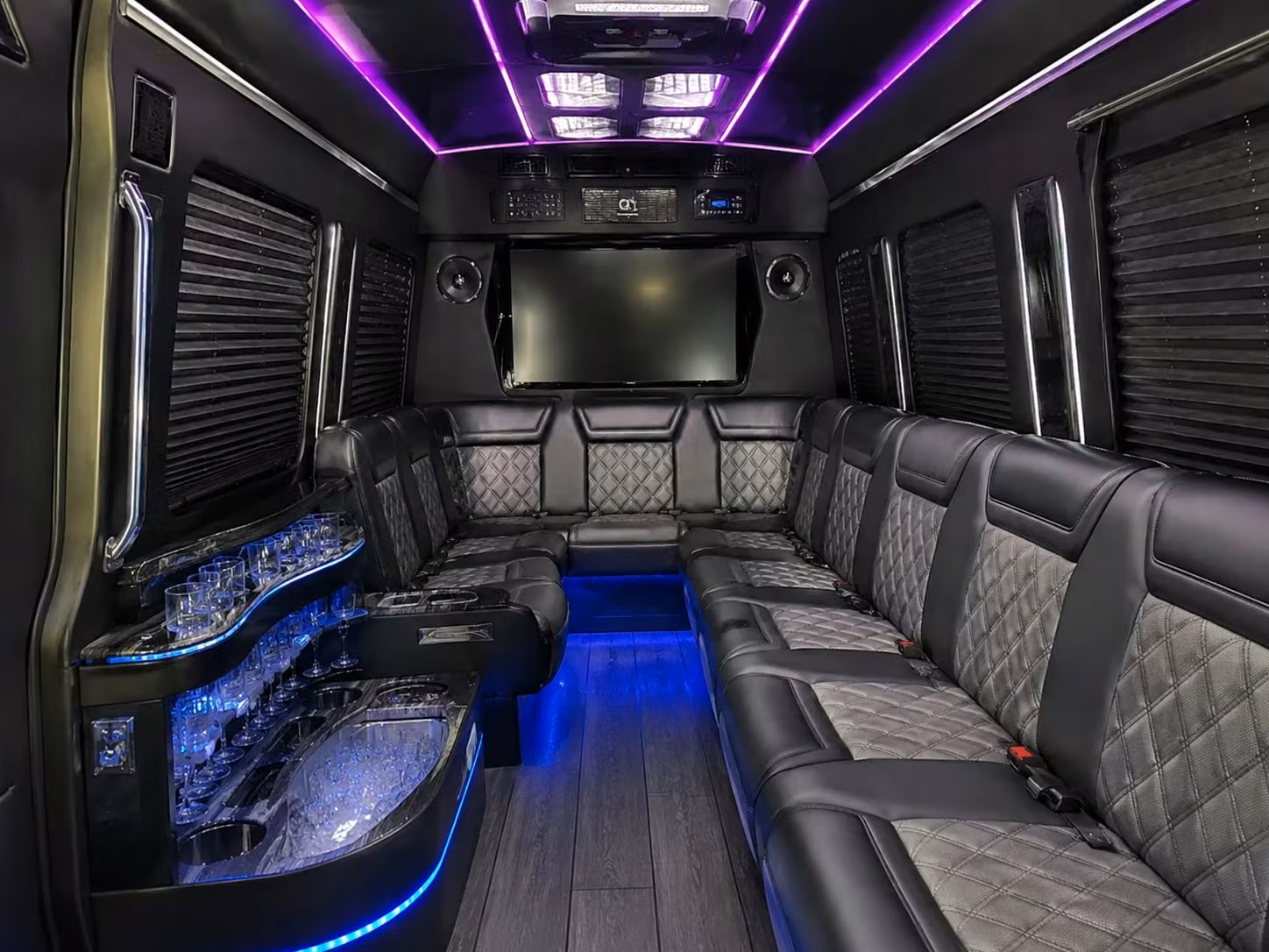 airport shuttles and long distance wedding guest transportation to tacoma